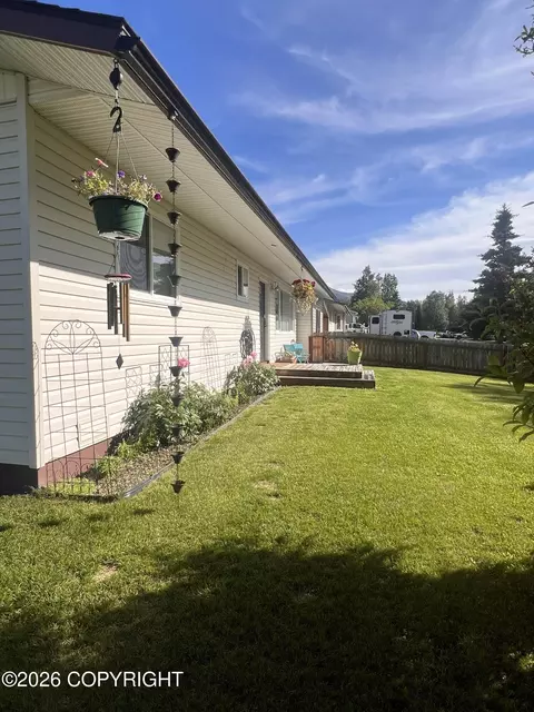 Exterior - 11541 Lower Sunny Cir, Eagle River, AK 99577 photo 13 of 15