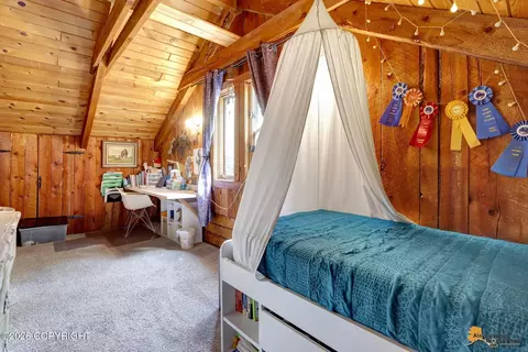 Bedroom - 17340 Monte Rd, Eagle River, AK 99577 photo 4 of 6