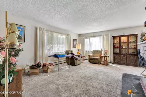 Living - 7657 E 20th Ave, Anchorage, AK 99504 photo 1 of 3