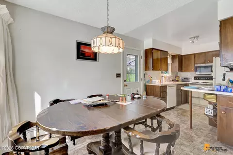 Dining - 7657 E 20th Ave, Anchorage, AK 99504 photo 1 of 3