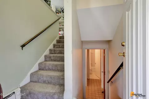 Entry Way - 7657 E 20th Ave, Anchorage, AK 99504 photo 3 of 5
