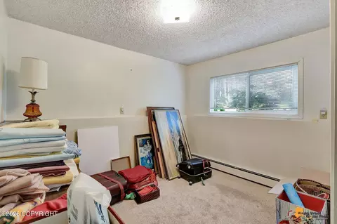 Bedroom - 7657 E 20th Ave, Anchorage, AK 99504 photo 4 of 6