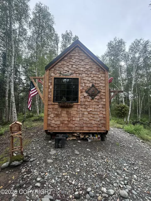 17172 E Trapper George Cir, Talkeetna, AK 99676