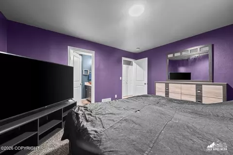 Bedroom - 1554 E Hidden Ranch Loop, Palmer, AK 99645 photo 2 of 5