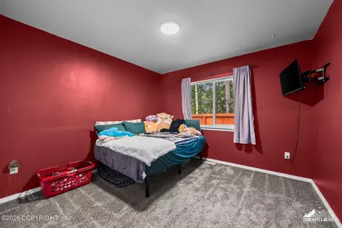 Bedroom - 1554 E Hidden Ranch Loop, Palmer, AK 99645 photo 3 of 5