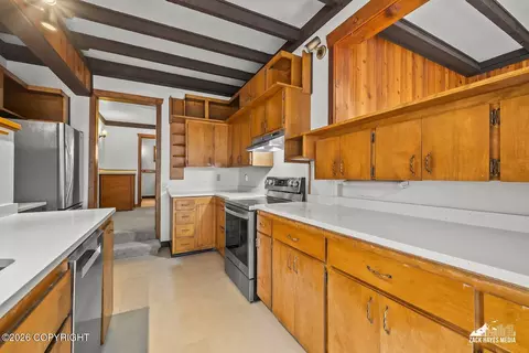 Kitchen - 14545 E Pace Dr, Palmer, AK 99645 photo 4 of 9