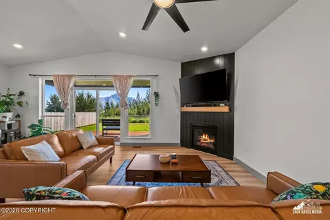 Living - 1160 E Mountain Peak Loop, Palmer, AK 99645 photo 1 of 5