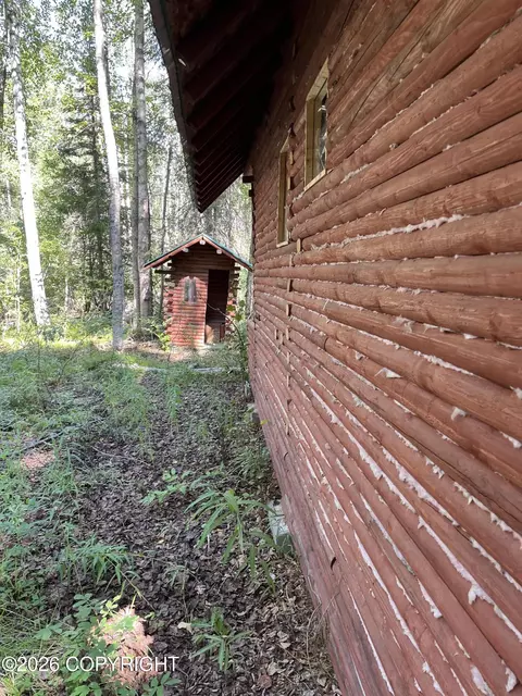 Exterior - 20224 E Twentyinch Ave, Willow, AK 99688 photo 5 of 6