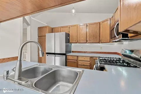 Kitchen - 1988 Commodore Dr, Anchorage, AK 99507 photo 2 of 5