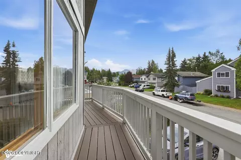 Exterior - 1988 Commodore Dr, Anchorage, AK 99507 photo 4 of 7