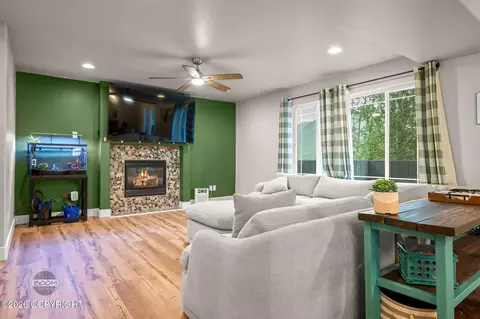 Living - 20832 Icefall Dr, Eagle River, AK 99577 photo 5 of 5