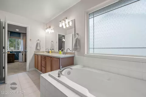 Bath - 20832 Icefall Dr, Eagle River, AK 99577 photo 4 of 6
