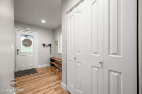Entry Way - 20832 Icefall Dr, Eagle River, AK 99577 photo 3 of 8