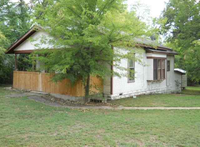 1003 8th St, Mena, AR 71953 photo 1