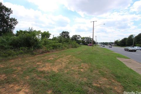2515 E Oak St, Conway, AR 72032 photo 4