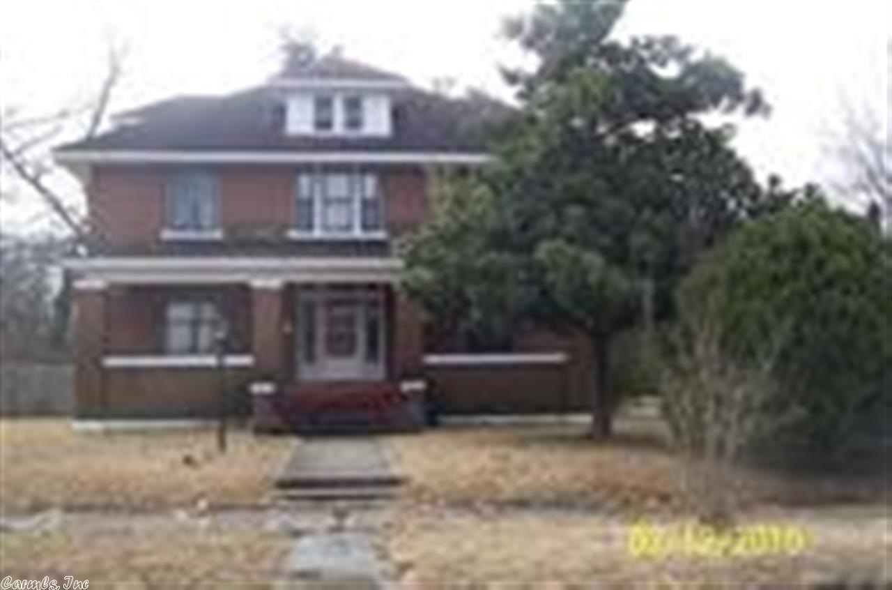 108 Rutherford Pl, Pine Bluff, AR 71601 photo 1
