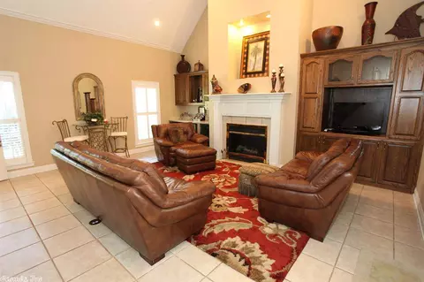 413 Saltillo Rd, Conway, AR 72032 photo 2