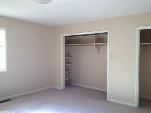 40 Meadowbrook Dr, Conway, AR 72032 photo 3