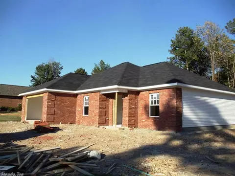 113 Kee Cv, Haskell, AR 72015 photo 1