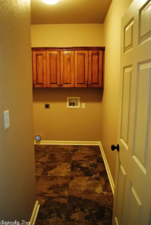 2807 Arbors Cir, Bryant, AR 72022 photo 17