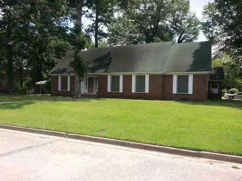 1845 S Beech St, Pine Bluff, AR 71603 photo 1