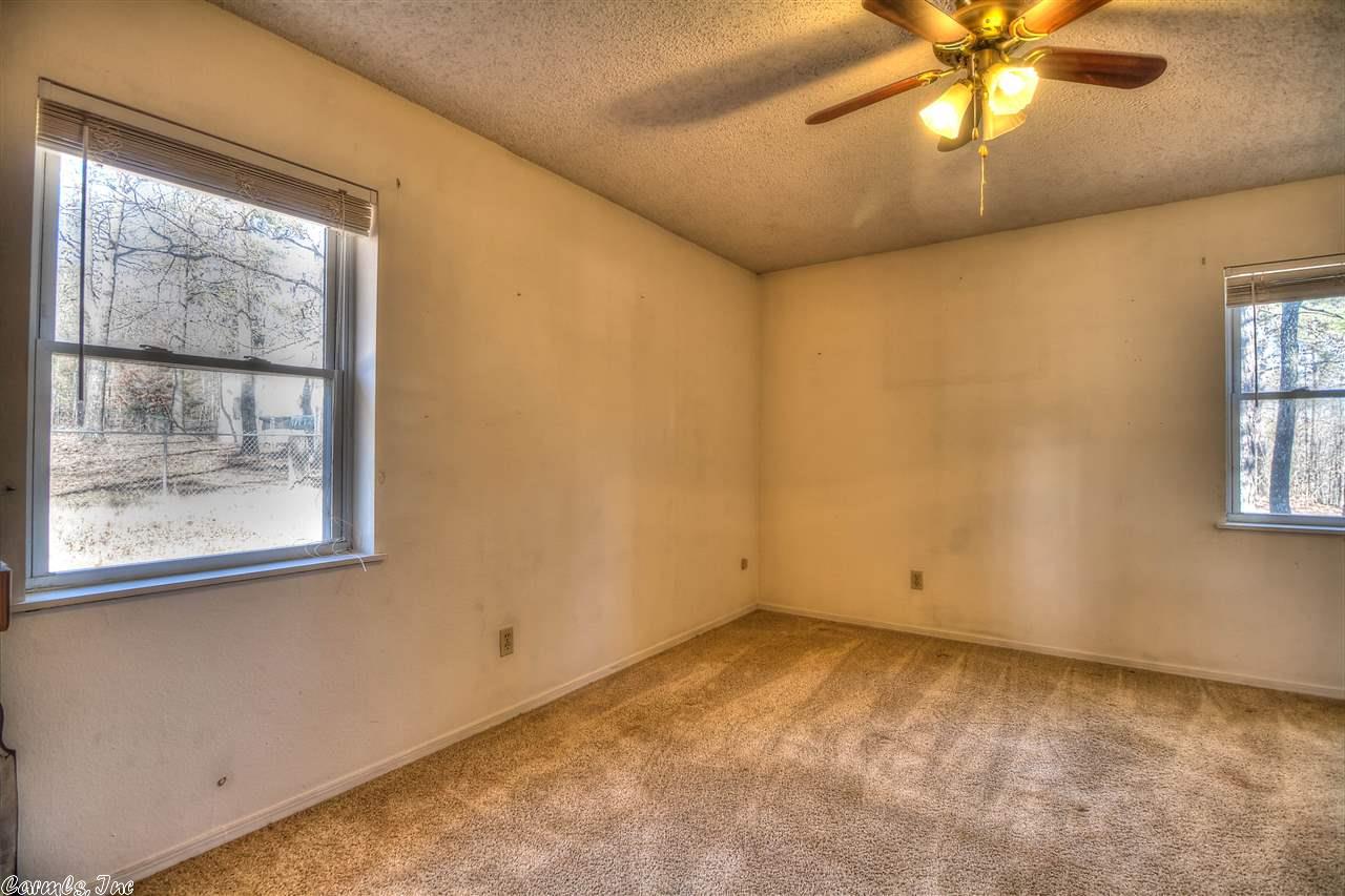 541 Polk 117, Mena, AR 71953 photo 9