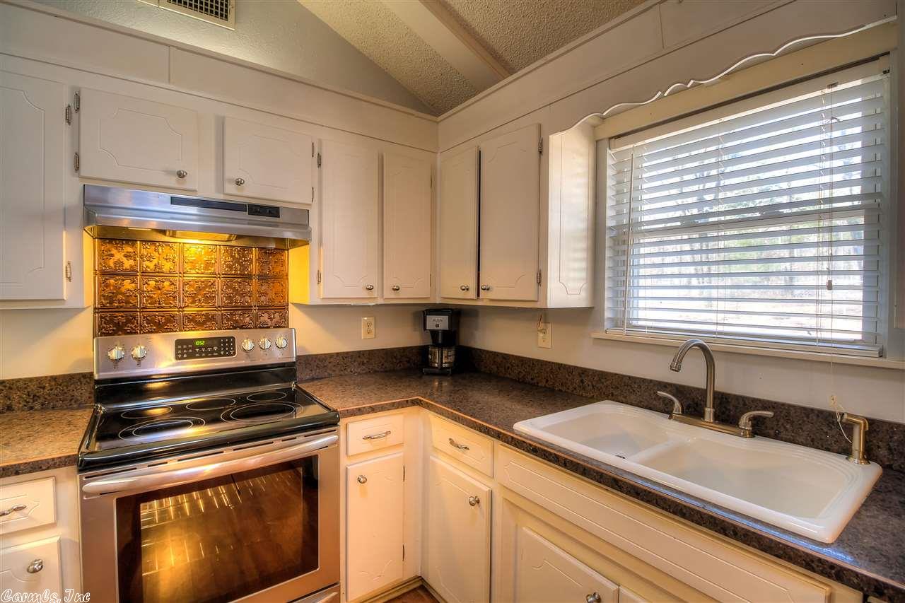 541 Polk 117, Mena, AR 71953 photo 5