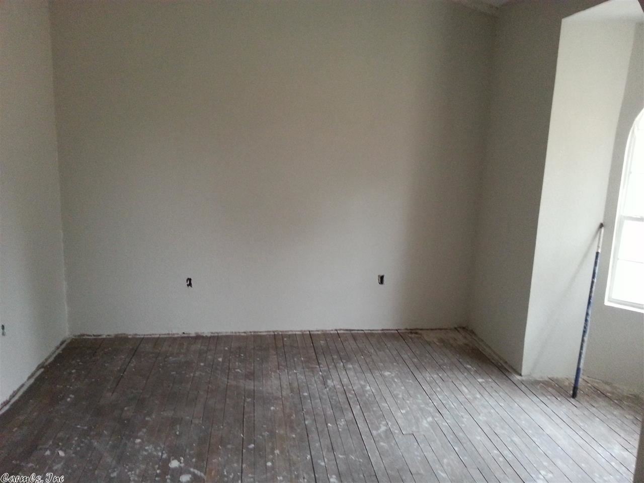 8911 Whiteville Rd, Pine Bluff, AR 71603 photo 4