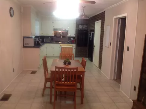 603 E 10th St, Smackover, AR 71762 photo 2