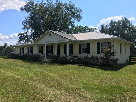 3215 Co Rd 258, Five Points, AL 36855 photo 1