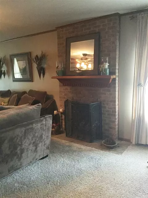 2526 Jones Lake Rd, Strong, AR 71765 photo 4