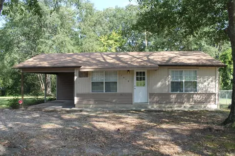 1012 Olive, El Dorado, AR 71730 photo 1