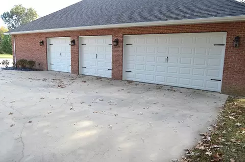 103 Whitman, Dexter, MO 63841 photo 4
