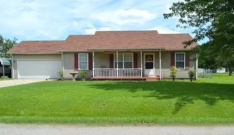 105 Mccormick, Dexter, MO 63841 photo 1