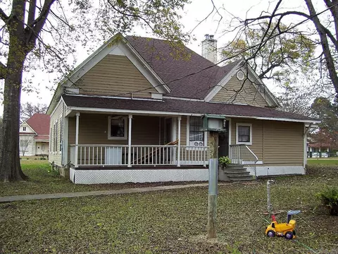 671 N Park Ave, Ashdown, AR 71822 photo 7