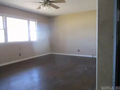 519 S Railroad St, Matthews, MO 63867 photo 2