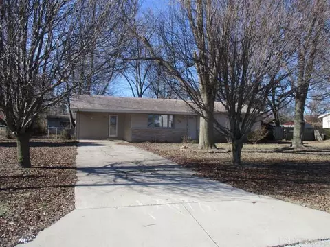 519 S Railroad St, Matthews, MO 63867 photo 1