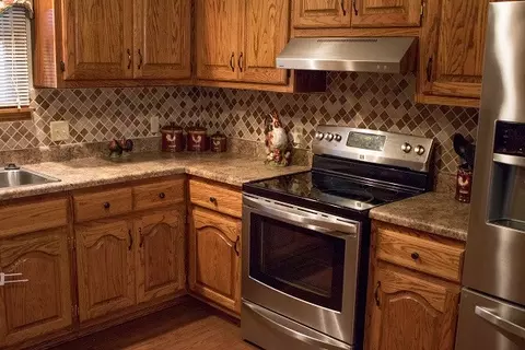 1104 Oakcrest, Dexter, MO 63841 photo 5