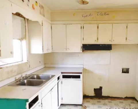 112 Chickasaw, Steele, MO 63877 photo 3
