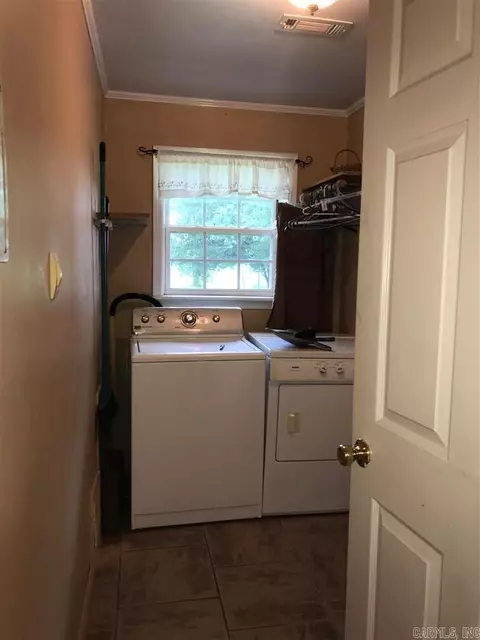 107 Nicholas, Colt, AR 72326 photo 8
