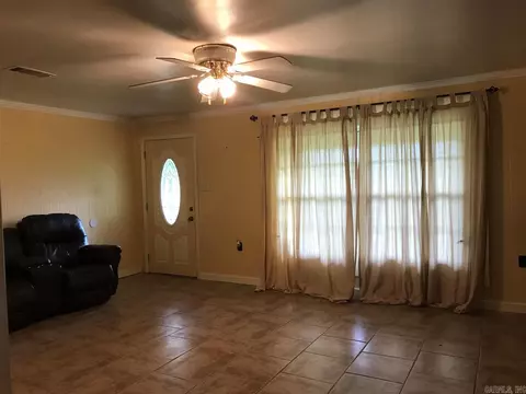 107 Nicholas, Colt, AR 72326 photo 2