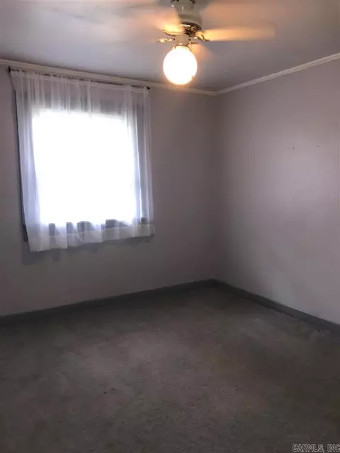 107 Nicholas, Colt, AR 72326 photo 6