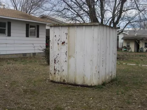 913 Daisy Dr, Dexter, MO 63841 photo 17