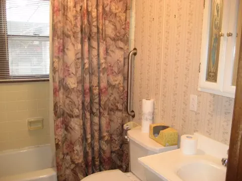 913 Daisy Dr, Dexter, MO 63841 photo 10
