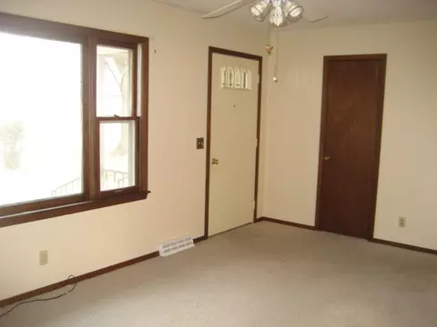 913 Daisy Dr, Dexter, MO 63841 photo 3