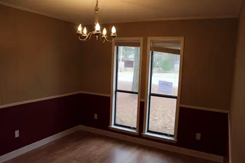 300 E 16th St, Hope, AR 71801 photo 3