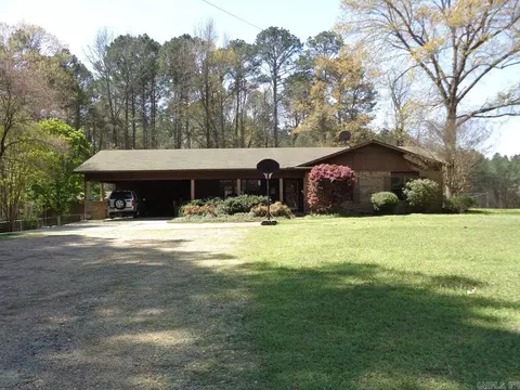 2735 Chidester Rd, Camden, AR 71701 photo 1