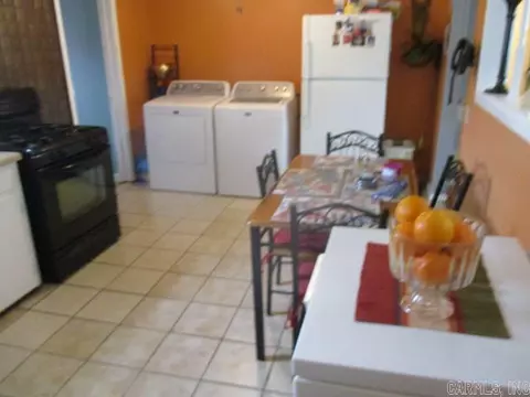 209 And 211 N Locust St, Parma, MO 63870 photo 10