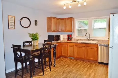 511 W Oak, Dexter, MO 63841 photo 3