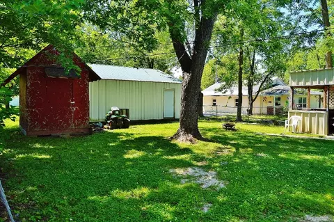 511 W Oak, Dexter, MO 63841 photo 21